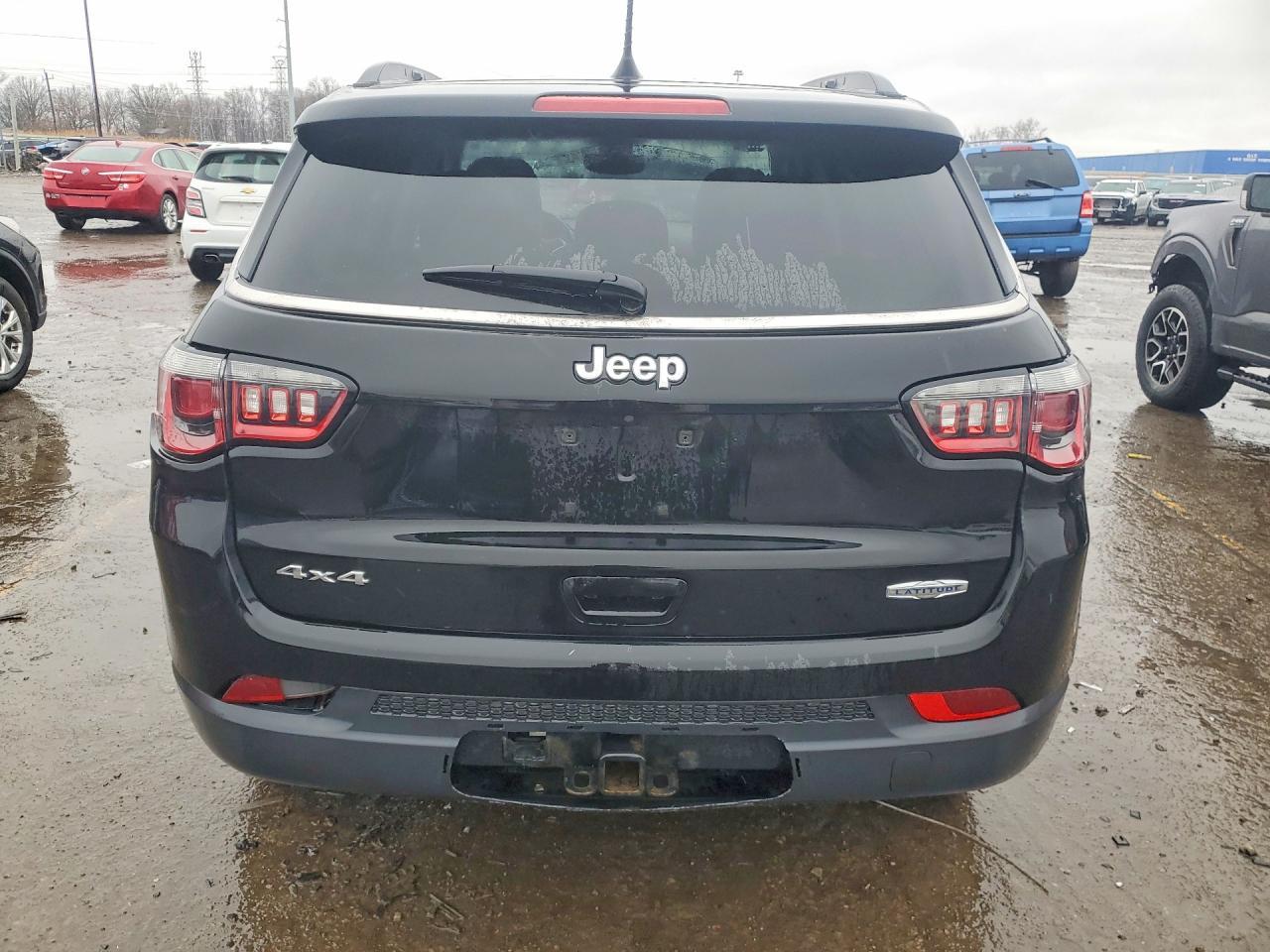 2017 Jeep Compass Latitude - zdjęcie 6