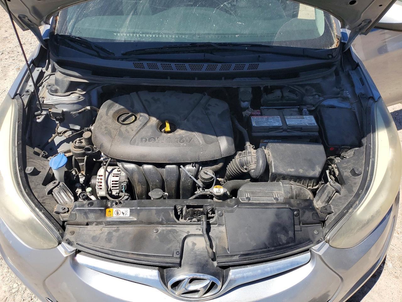 2016 Hyundai Elantra Se - zdjęcie 11