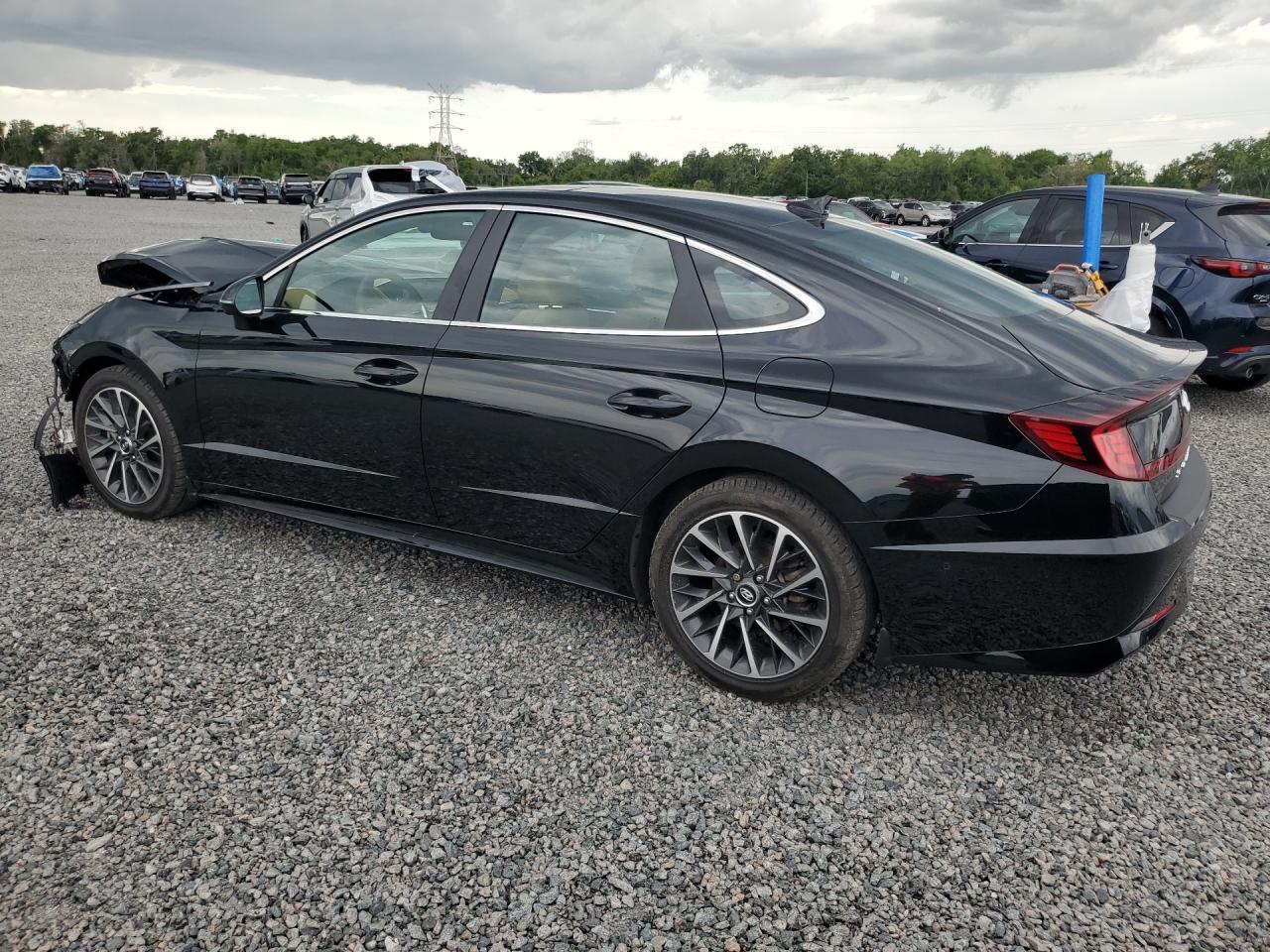 2021 Hyundai Sonata Limited - zdjęcie 2