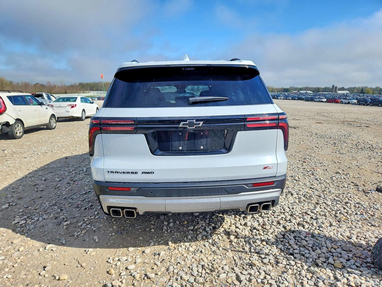 2026 Chevrolet Traverse Z71 - zdjęcie 6
