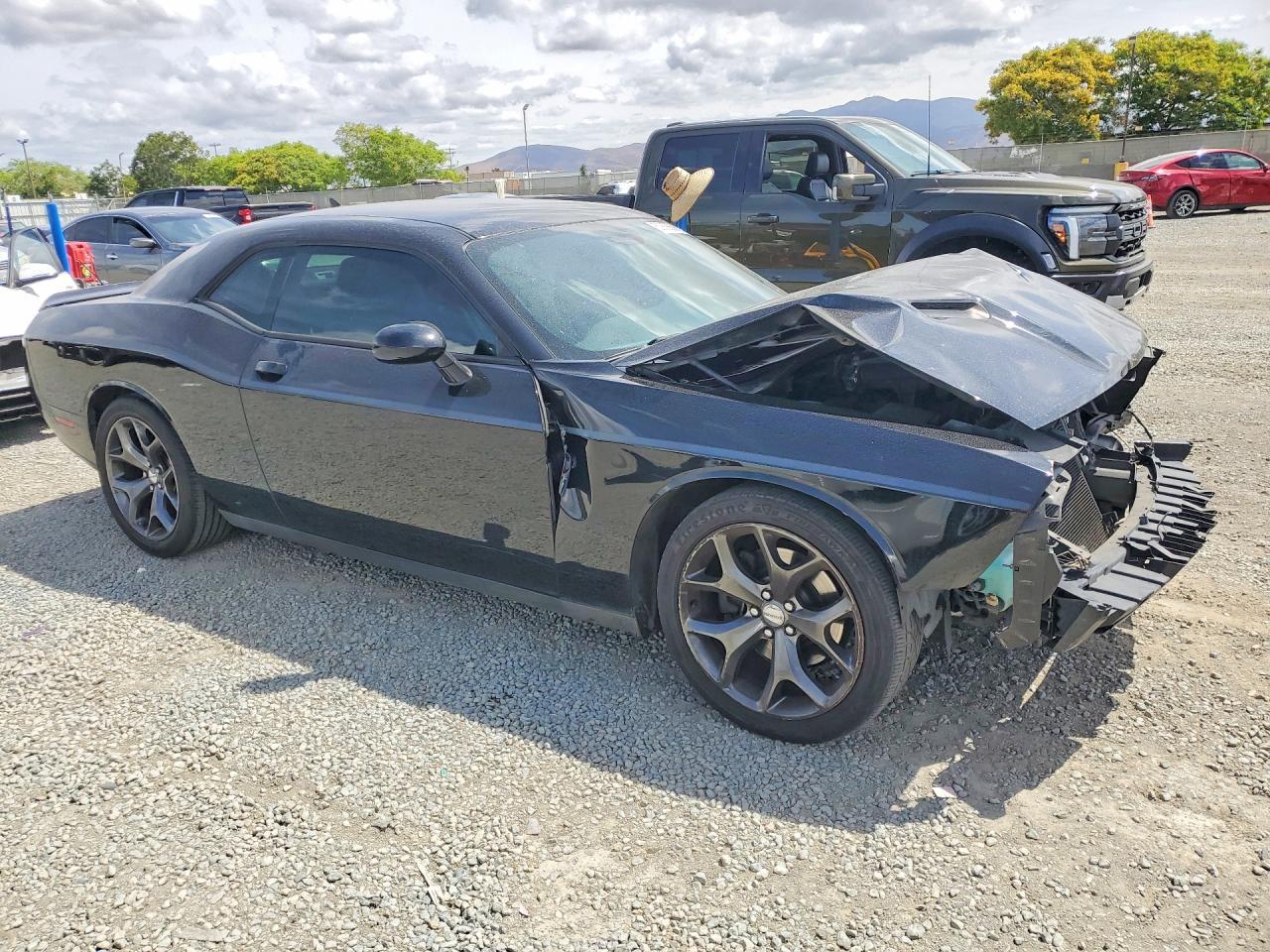 2015 Dodge Challenger Sxt Plus - zdjęcie 4