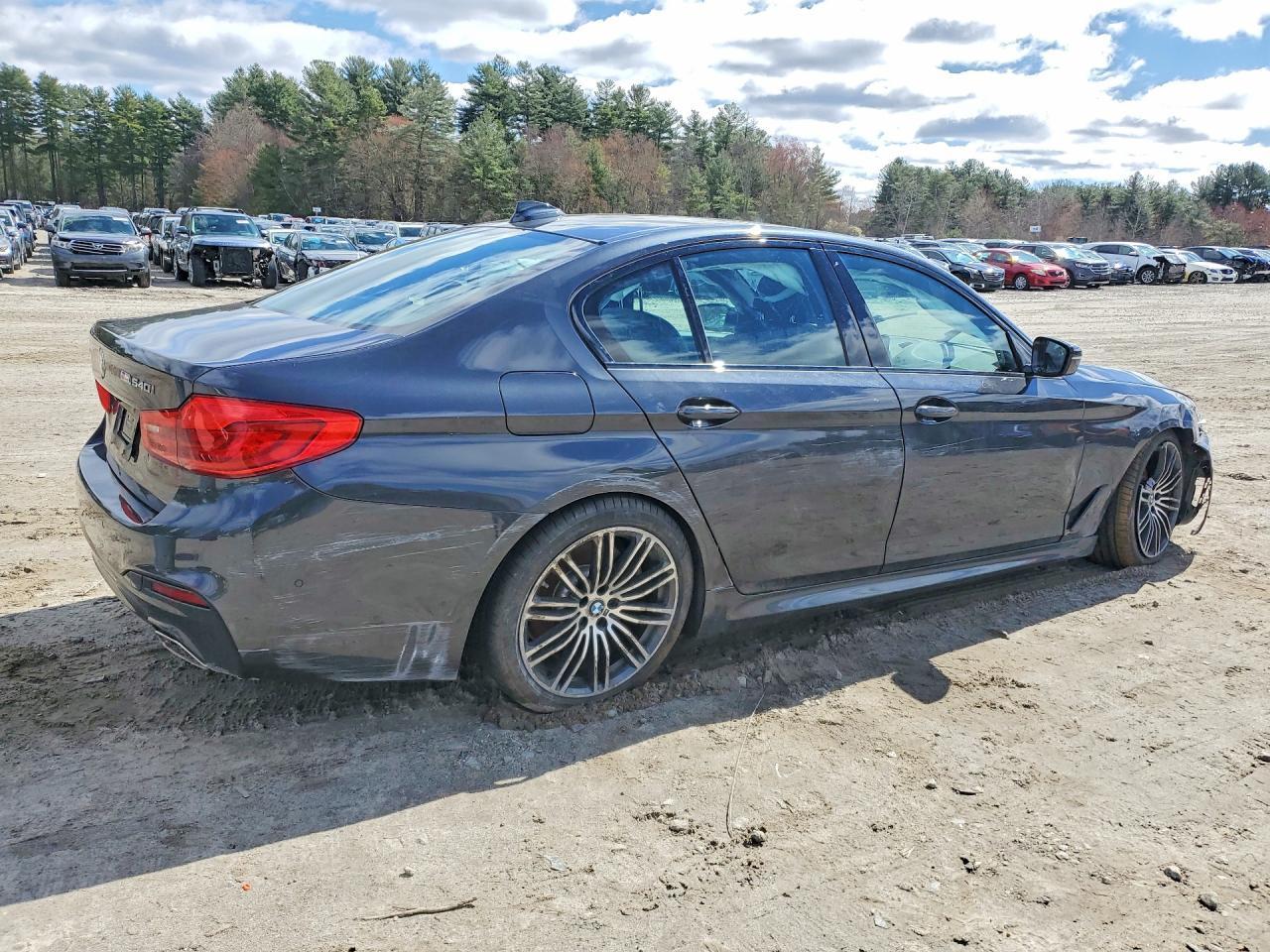 2019 BMW 540 Xi - zdjęcie 3