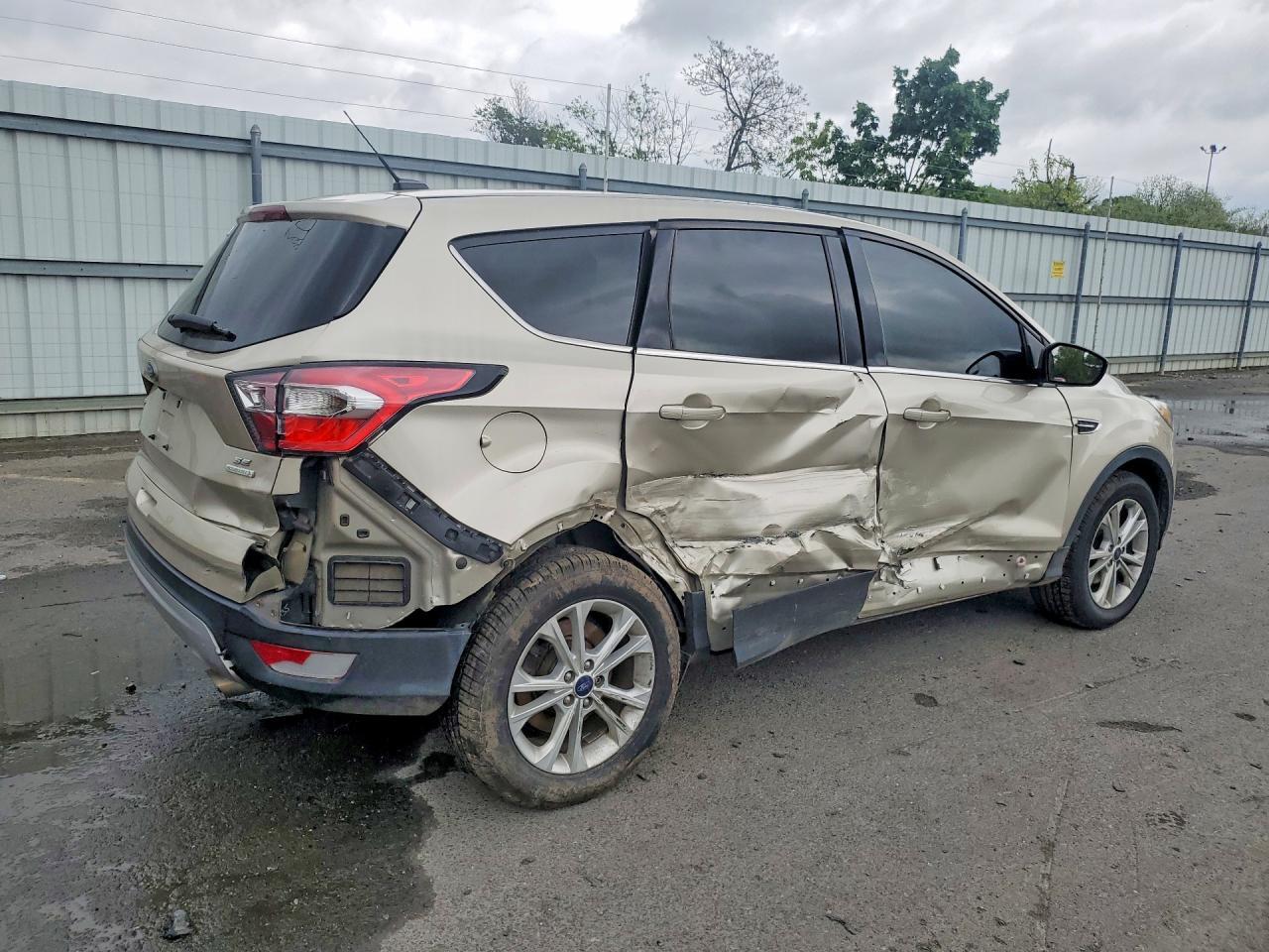 2017 Ford Escape Se - zdjęcie 3