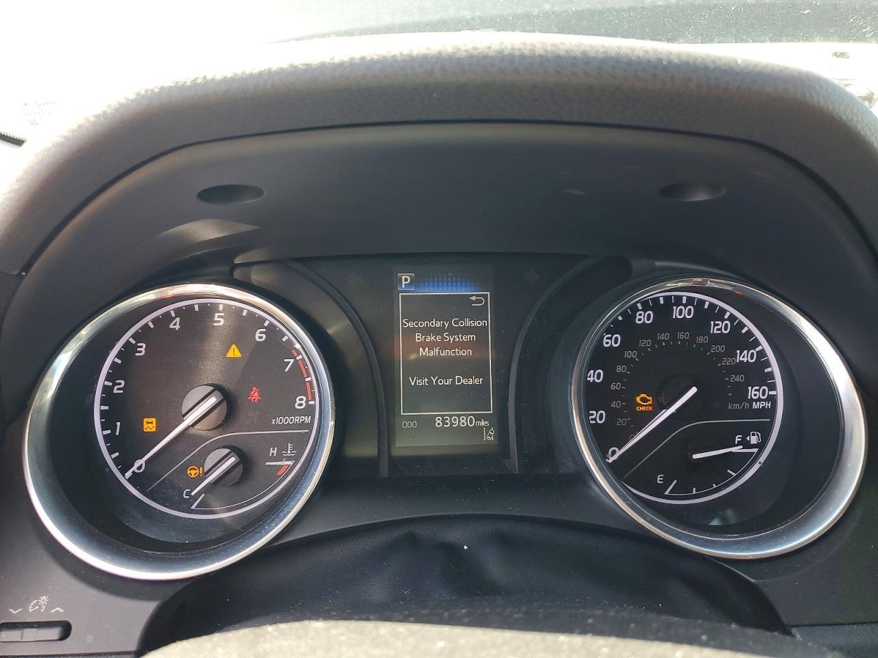 2019 Toyota Camry Se - zdjęcie 9