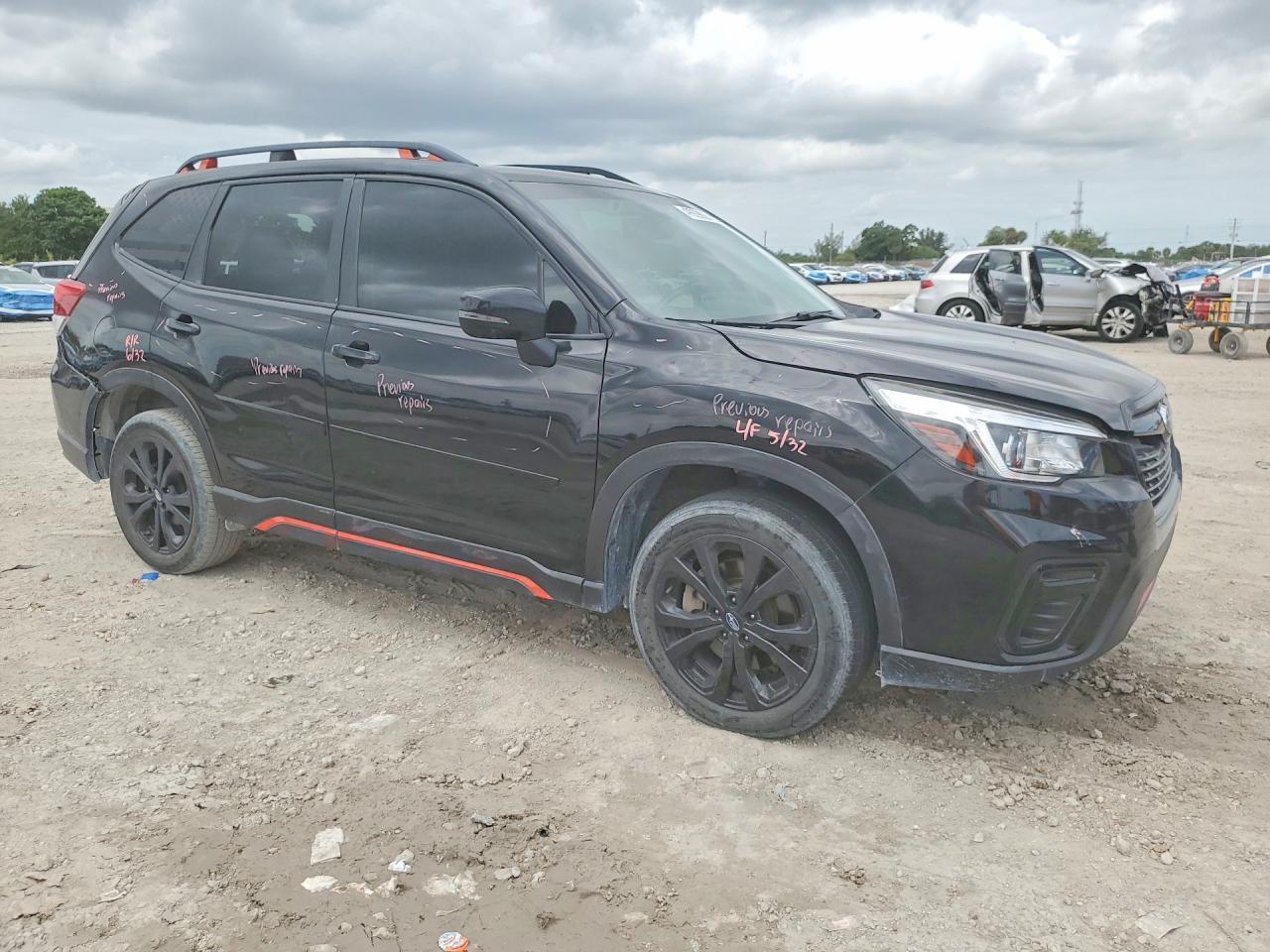 2019 Subaru Forester Sport - zdjęcie 4