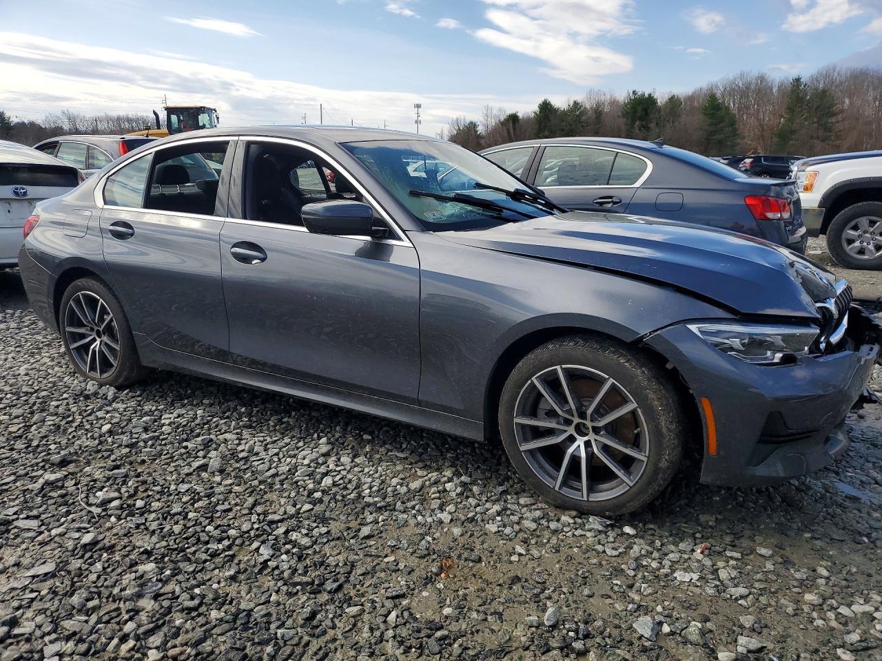 BMW Seria 3 - zdjęcie 4