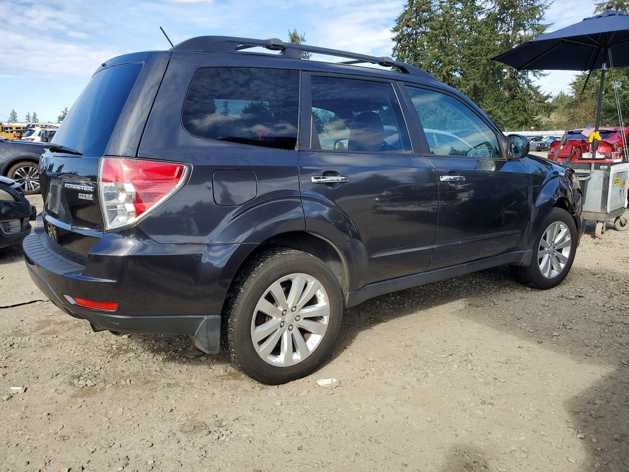 2013 Subaru Forester 2.5X Premium - zdjęcie 3
