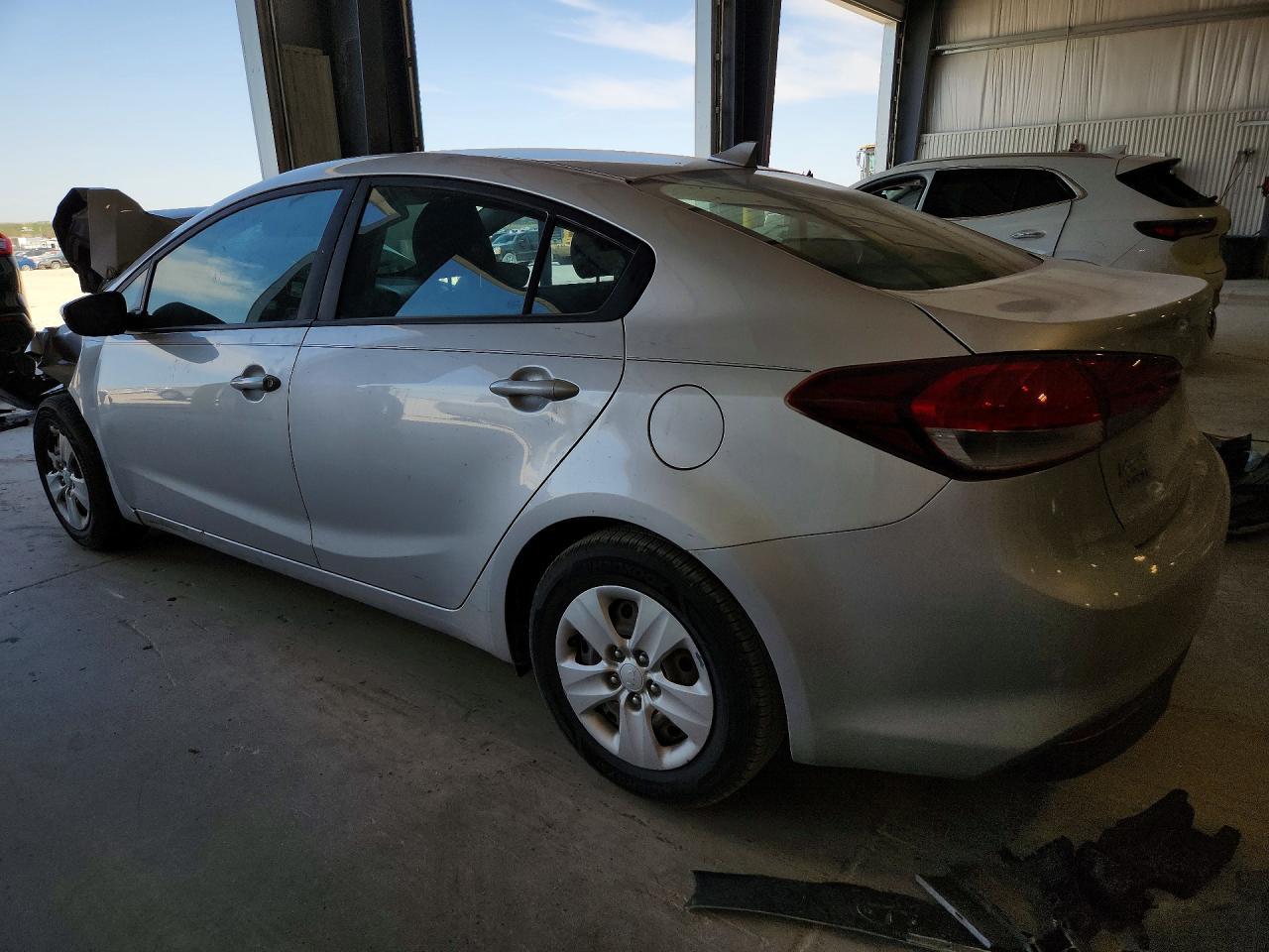 2017 Kia Forte Lx - zdjęcie 2