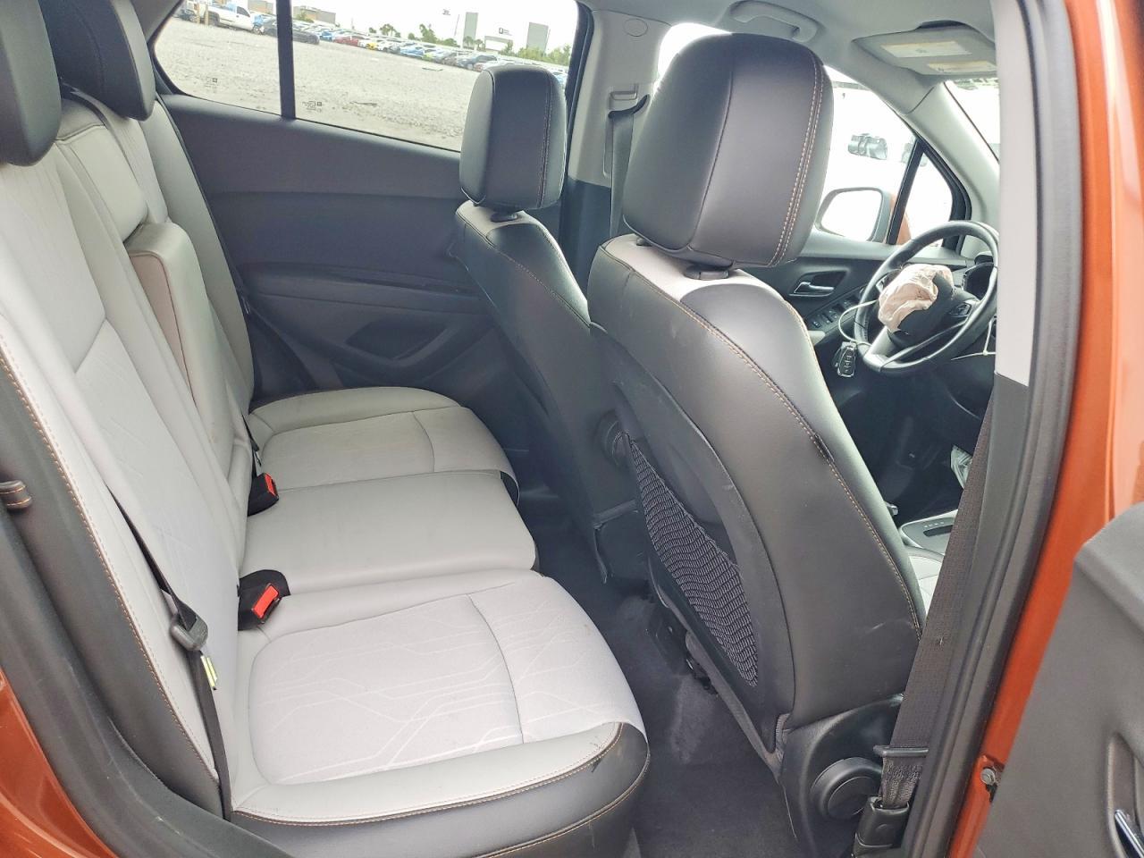 2019 Chevrolet Trax 1Lt - zdjęcie 11