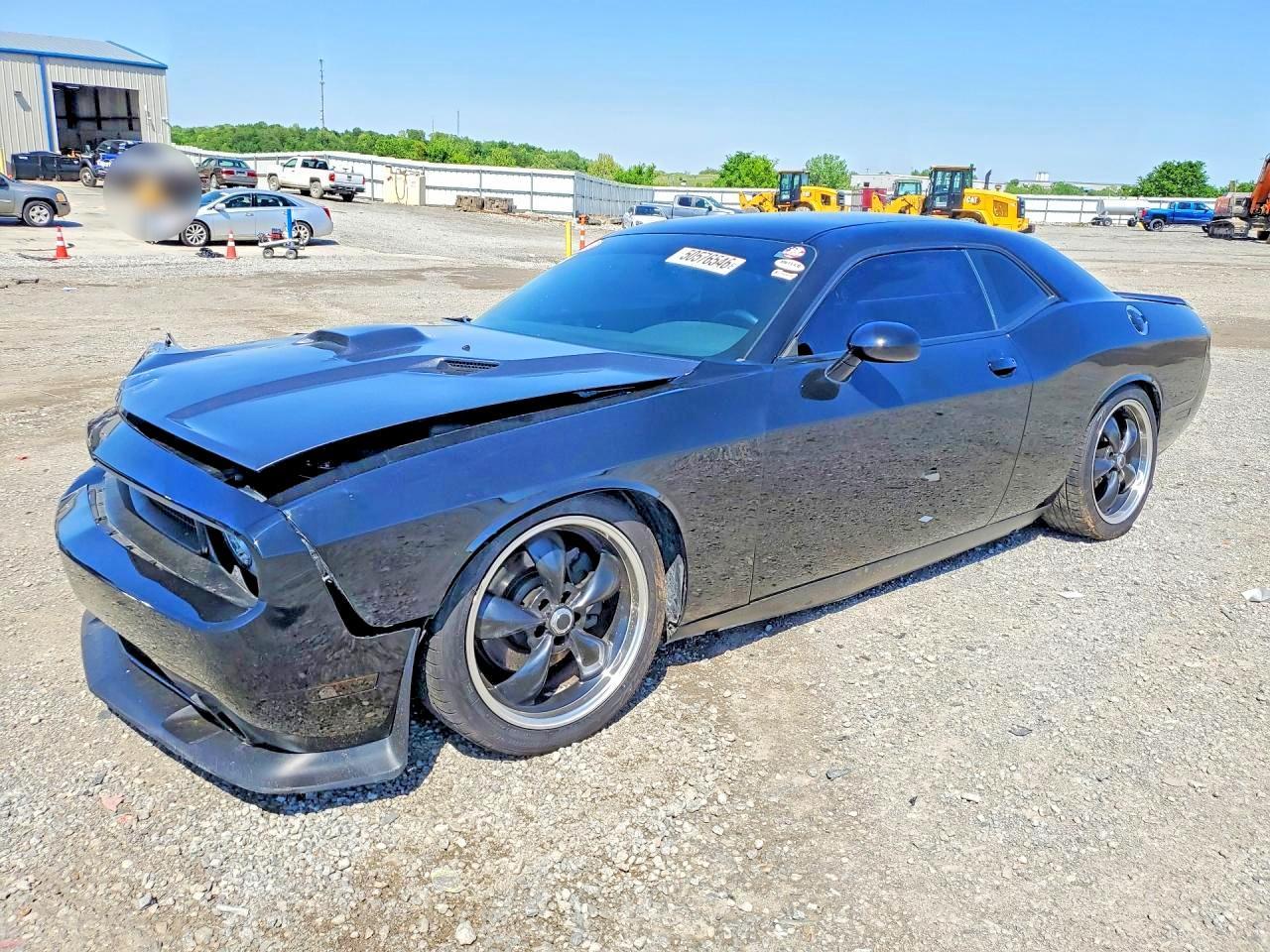 2014 Dodge Challenger R - zdjęcie główne
