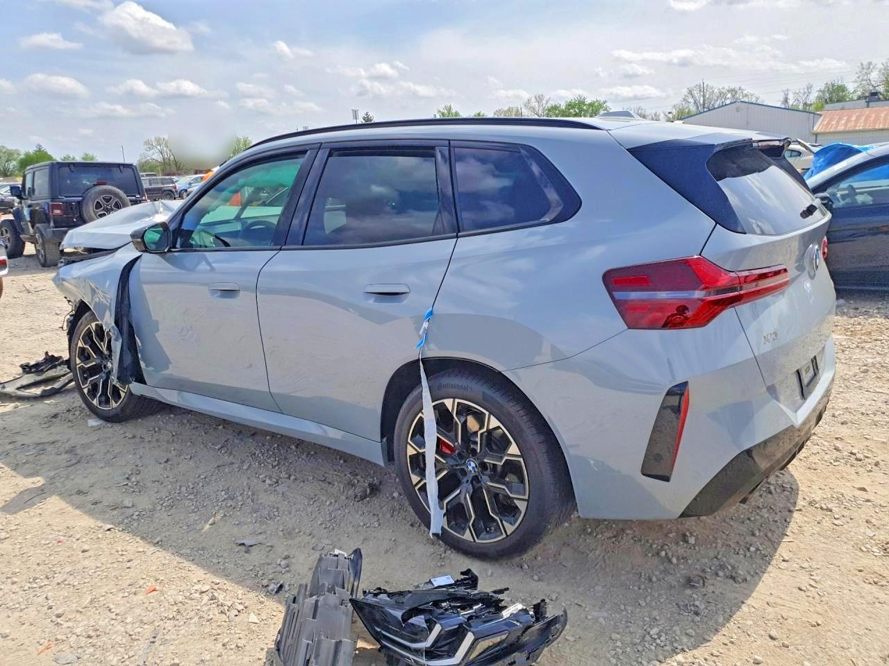 2026 BMW X3 M50 - zdjęcie 2