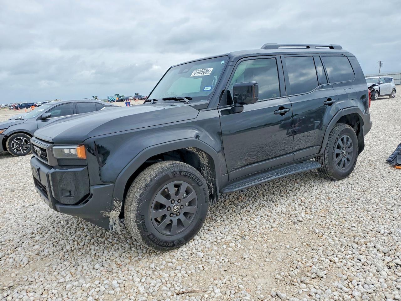 2025 Toyota Land Cruiser Base - zdjęcie główne