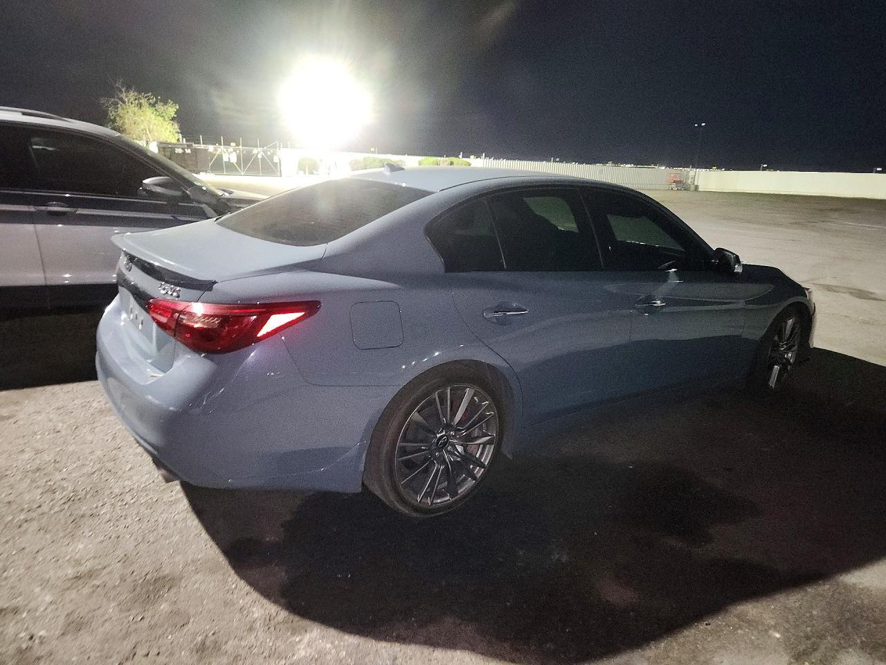 2021 Infiniti Q50 Red Sport 400 - zdjęcie 3
