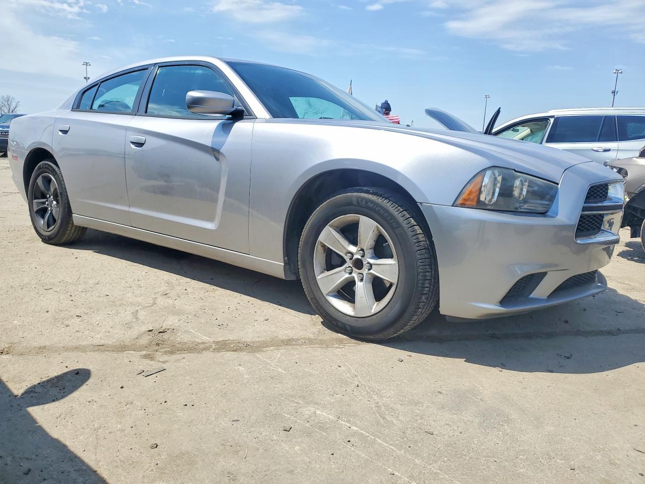 2014 Dodge Charger Se - zdjęcie 4