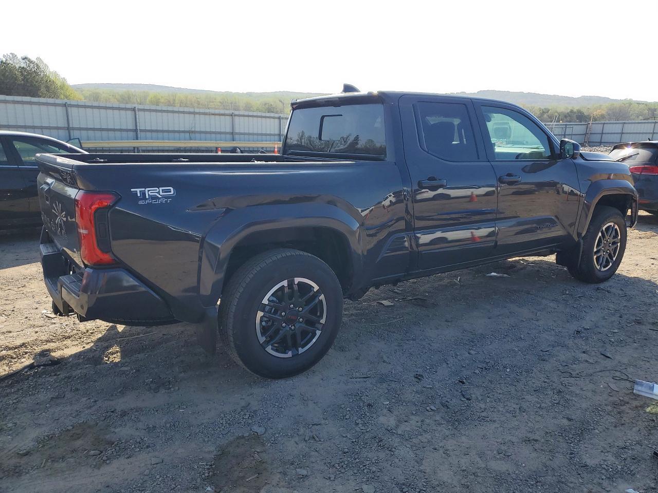 2025 Toyota Tacoma Trd Sport - zdjęcie 3