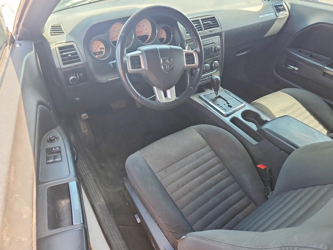 2013 Dodge Challenger Sxt - zdjęcie 8