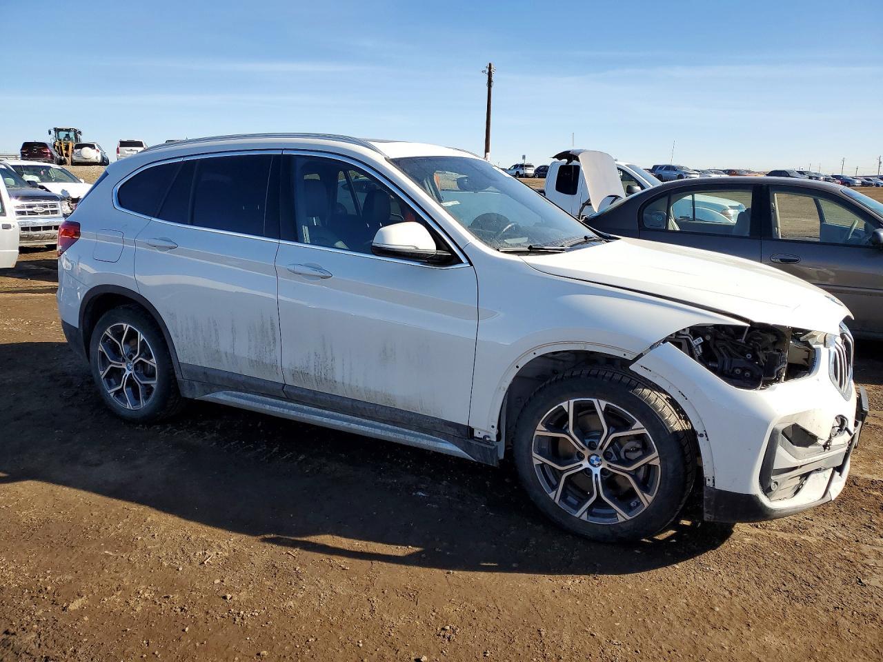 2021 BMW X1 xDrive28I - zdjęcie 4