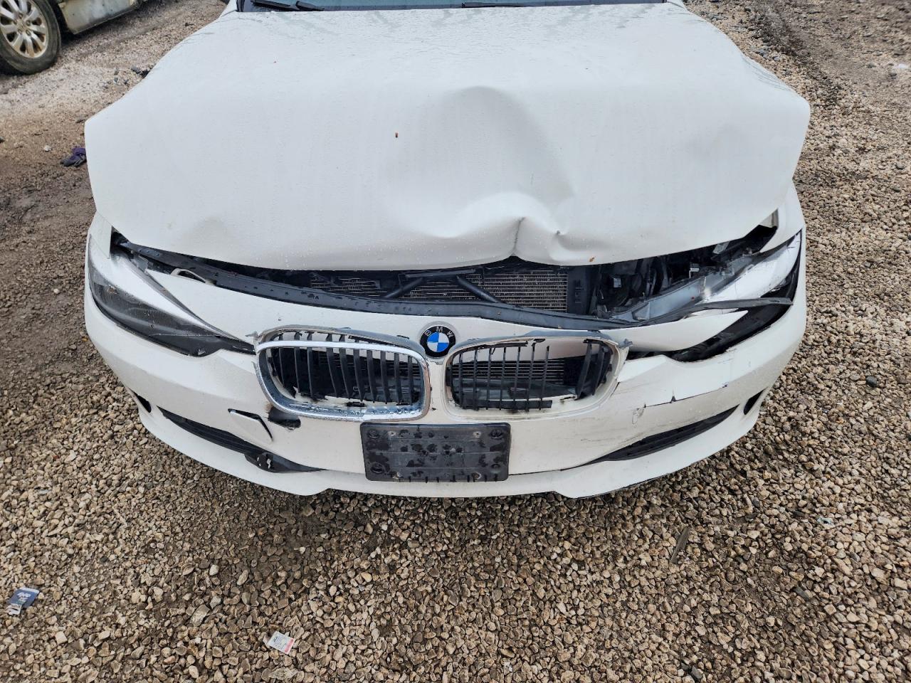 2015 BMW 320 I xDrive - zdjęcie 11