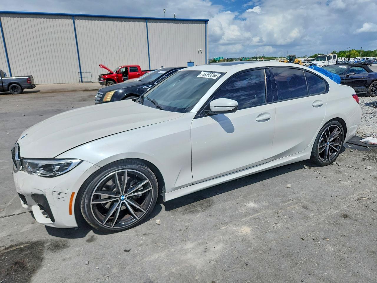 BMW Seria 3 - zdjęcie 1