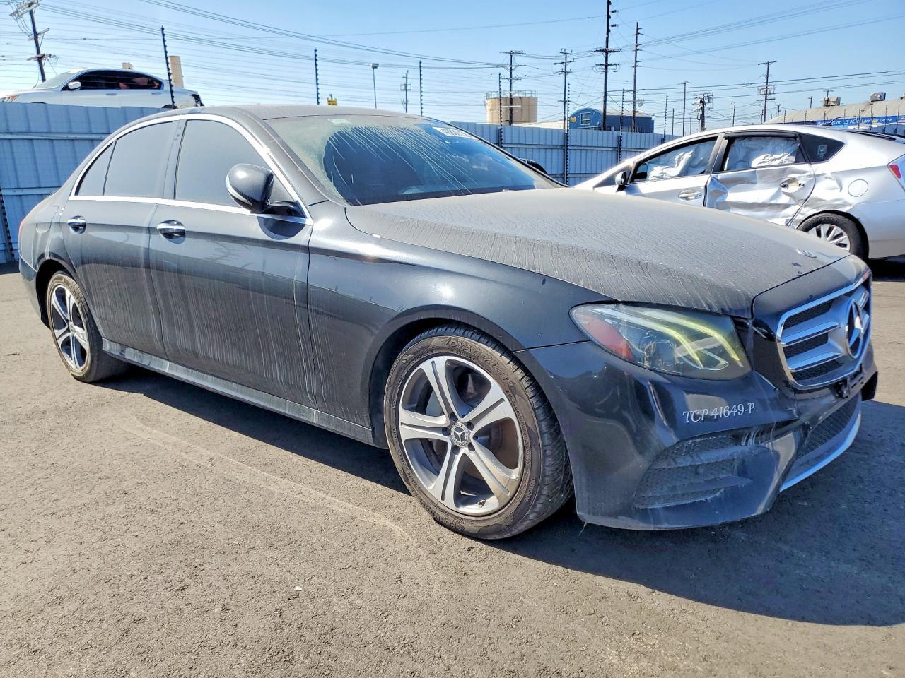 2020 Mercedes-Benz E Class - zdjęcie 4