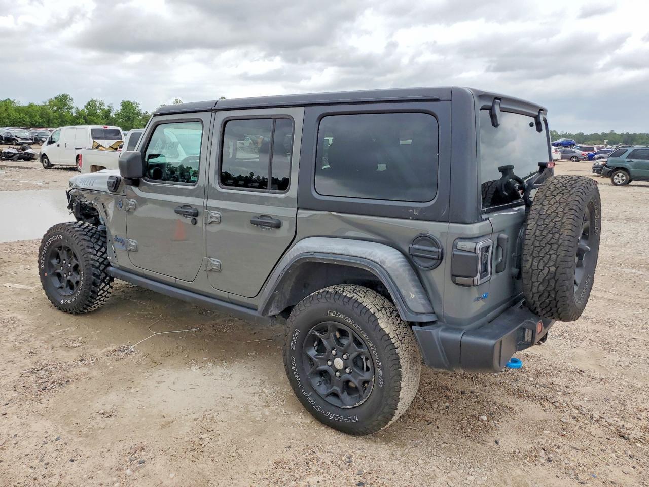 2023 Jeep Wrangler 4Xe - zdjęcie 2