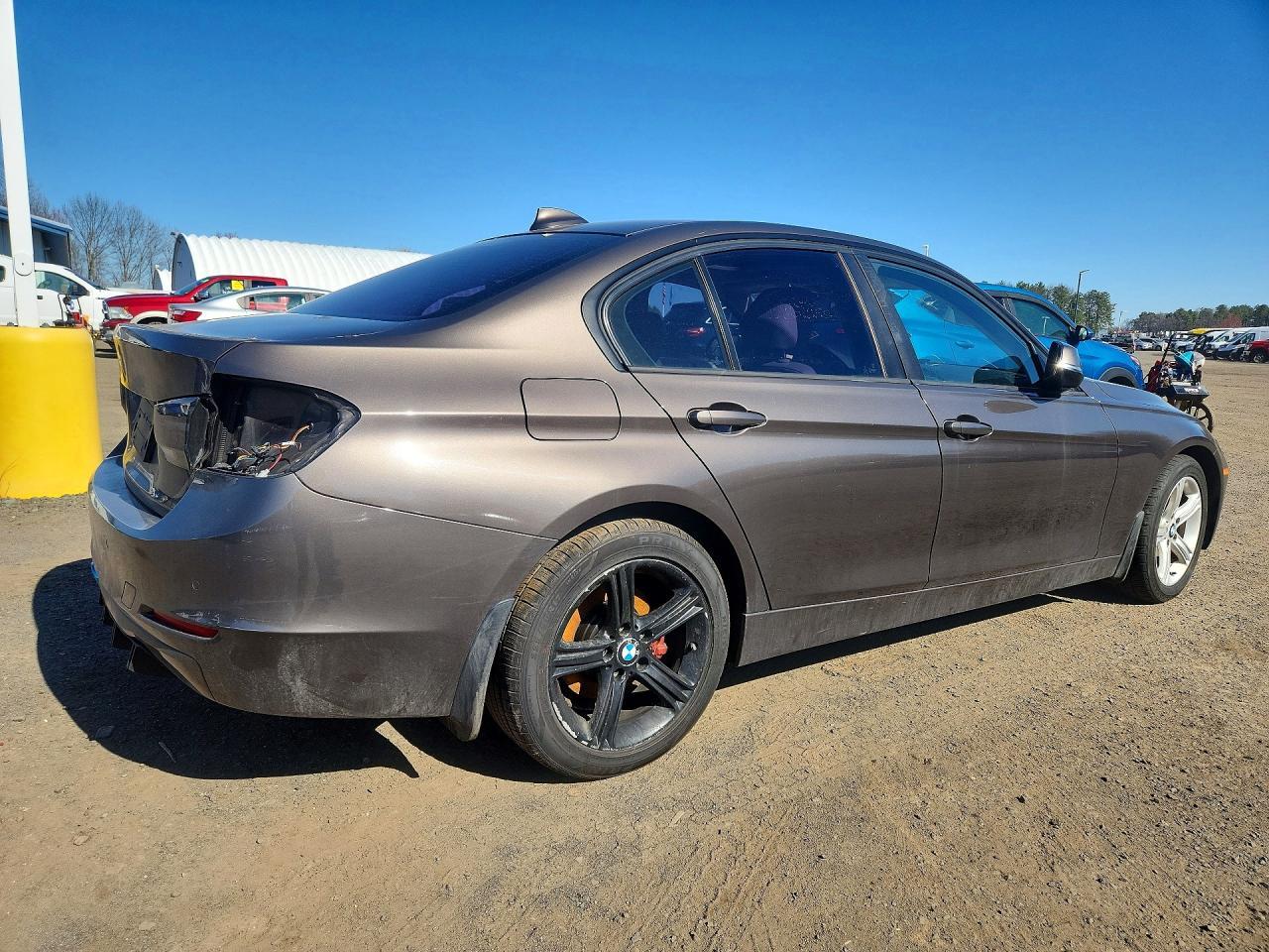 BMW Seria 3 - zdjęcie 3
