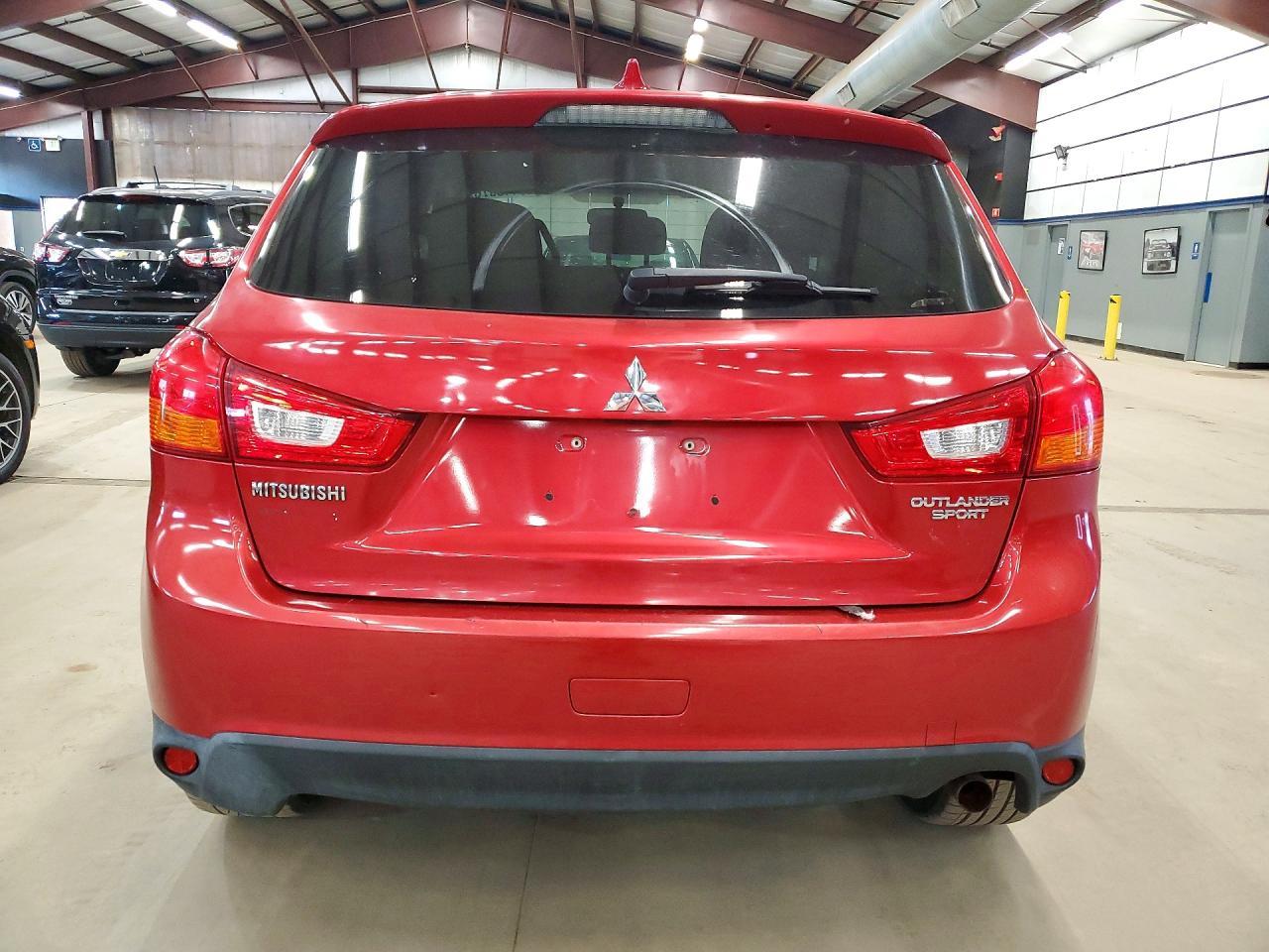 2017 Mitsubishi Outlander Sport Es - zdjęcie 6