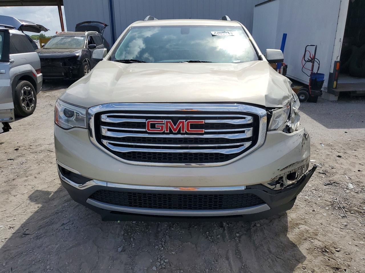 2017 GMC Acadia Sle - zdjęcie 5