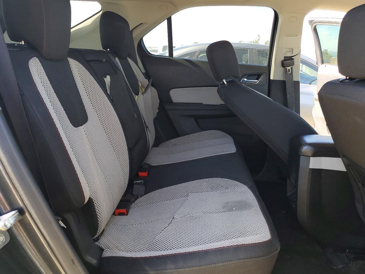 2017 Chevrolet Equinox Ls - zdjęcie 11