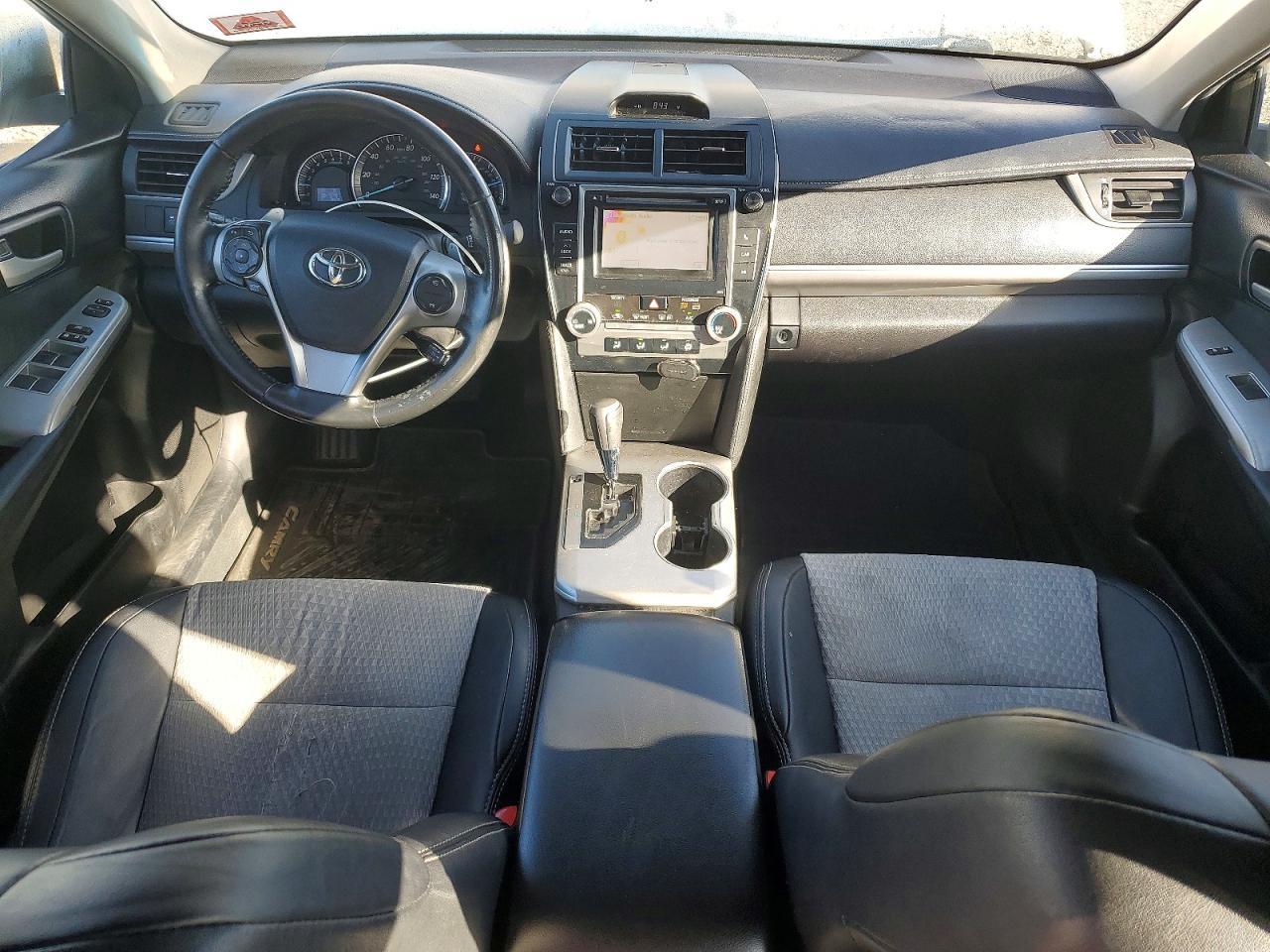 2014 Toyota Camry Se - zdjęcie 8