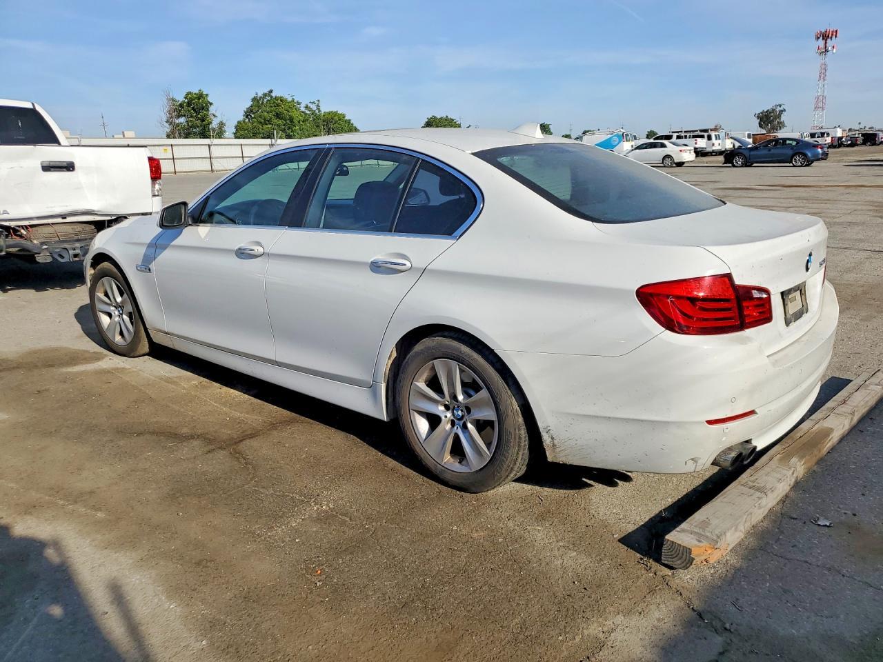 2013 BMW 528 I - zdjęcie 2