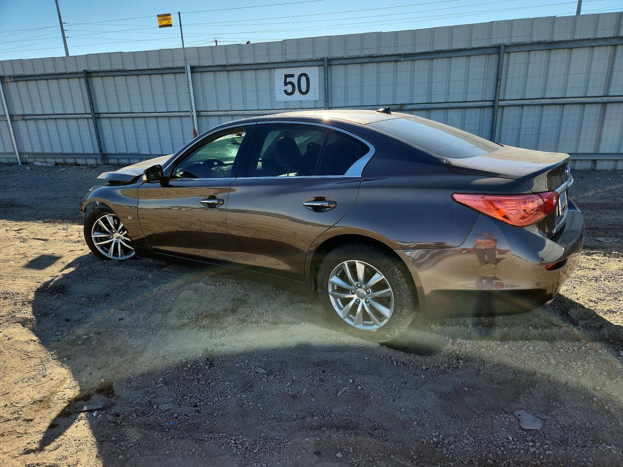 2015 Infiniti Q50 Premium - zdjęcie 2