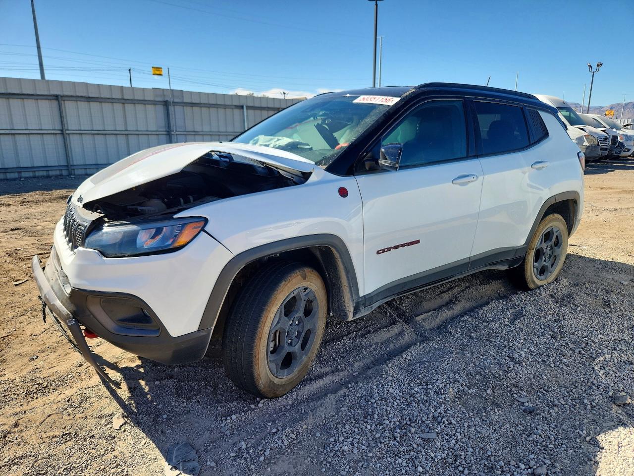 2023 Jeep Compass Trailhawk - zdjęcie główne