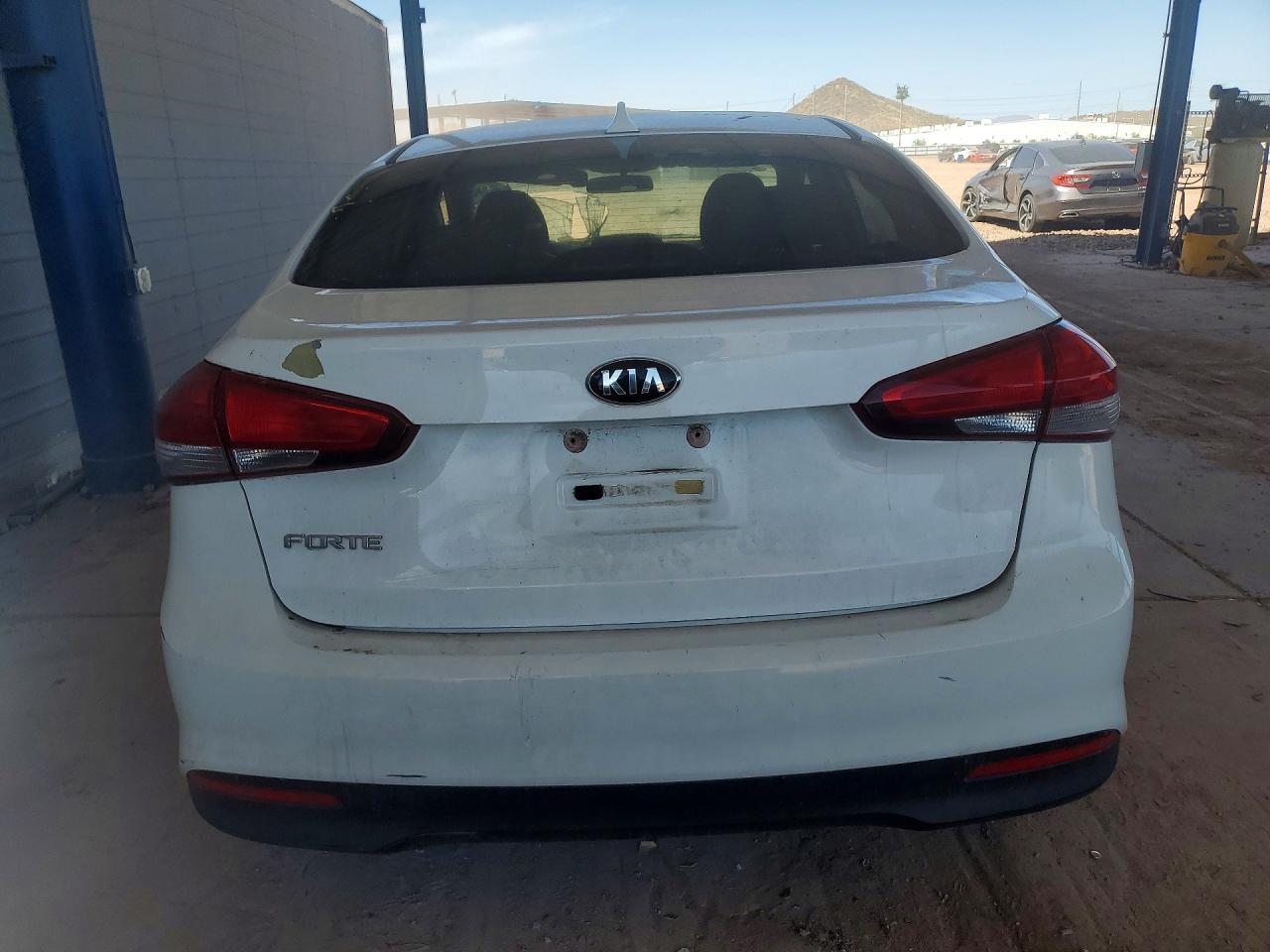 2017 Kia Forte Lx - zdjęcie 6