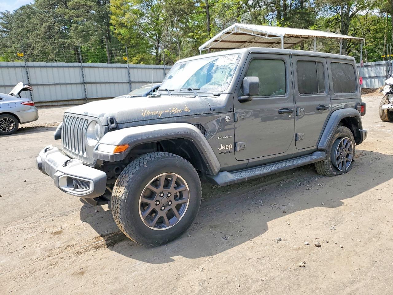 2022 Jeep Wrangler Unlimited Sahara - zdjęcie główne