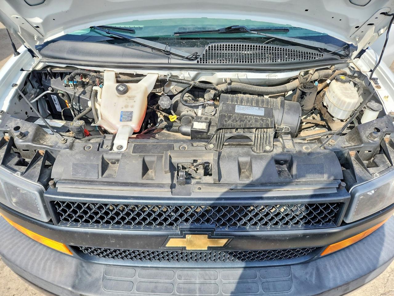 2020 Chevrolet Express G2500 - zdjęcie 12