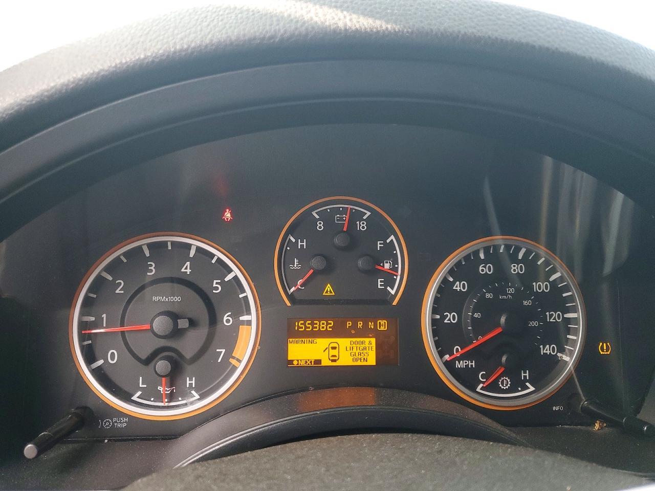 2014 Nissan Armada Sv - zdjęcie 9