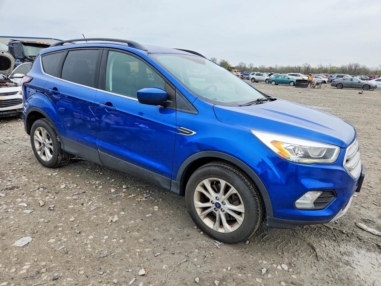 2018 Ford Escape Sel - zdjęcie 4