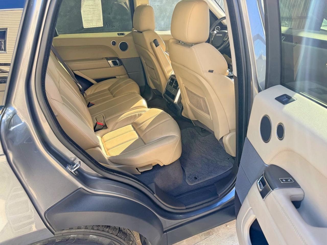 2017 Land Rover Range Rover Sport Se - zdjęcie 6