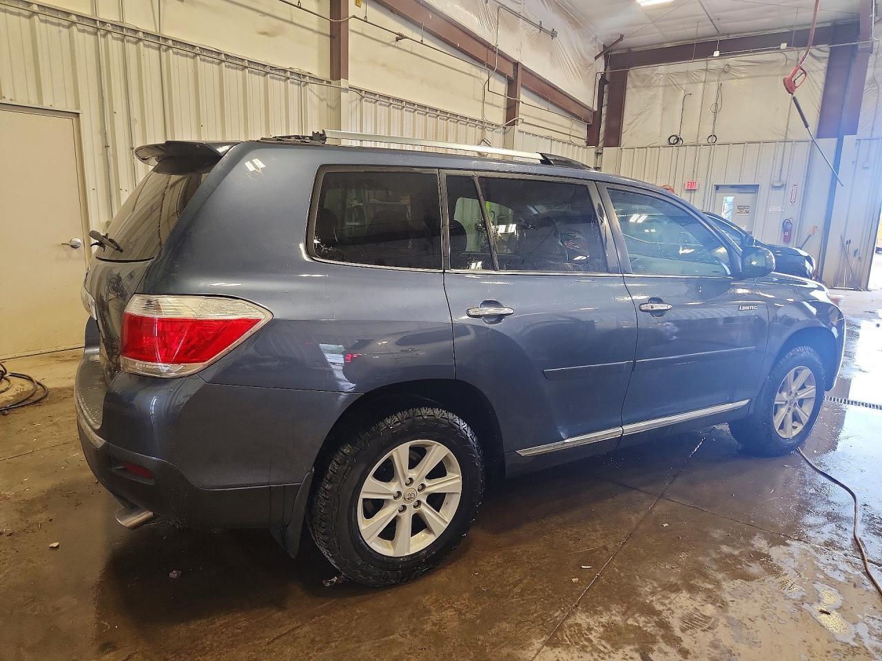 2013 Toyota Highlander Limited - zdjęcie 3