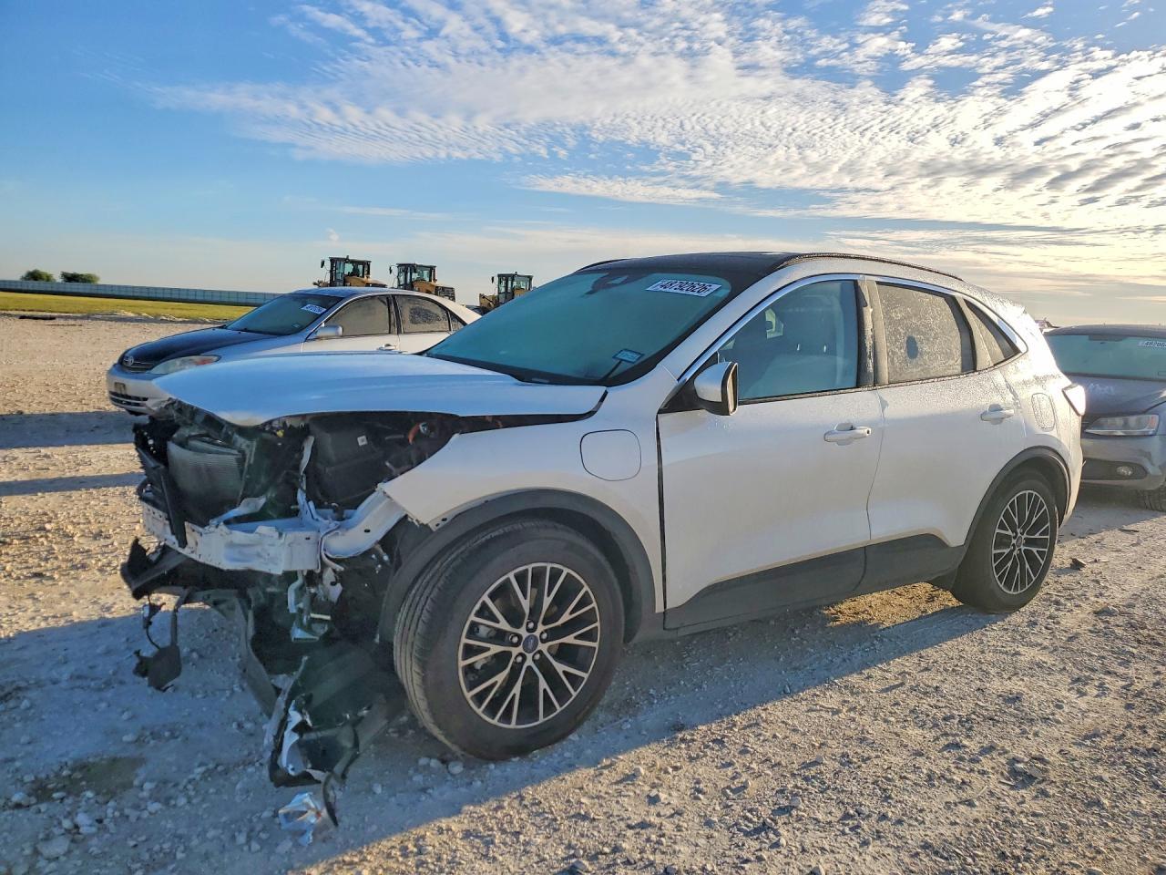 2022 Ford Escape Sel - zdjęcie główne