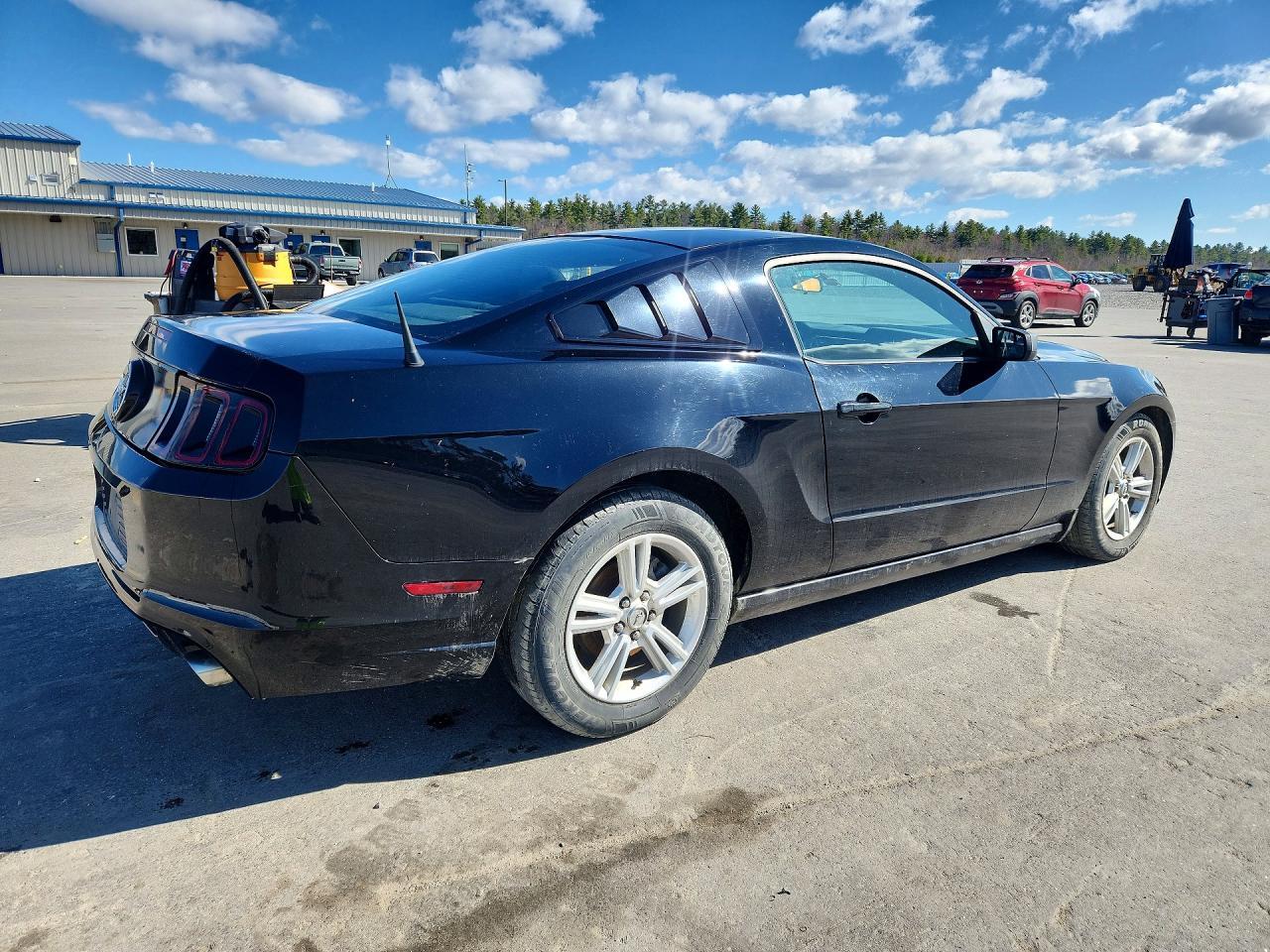 2014 Ford Mustang - zdjęcie 3