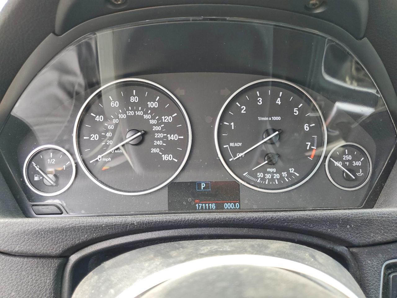 2016 BMW 320 I - zdjęcie 9