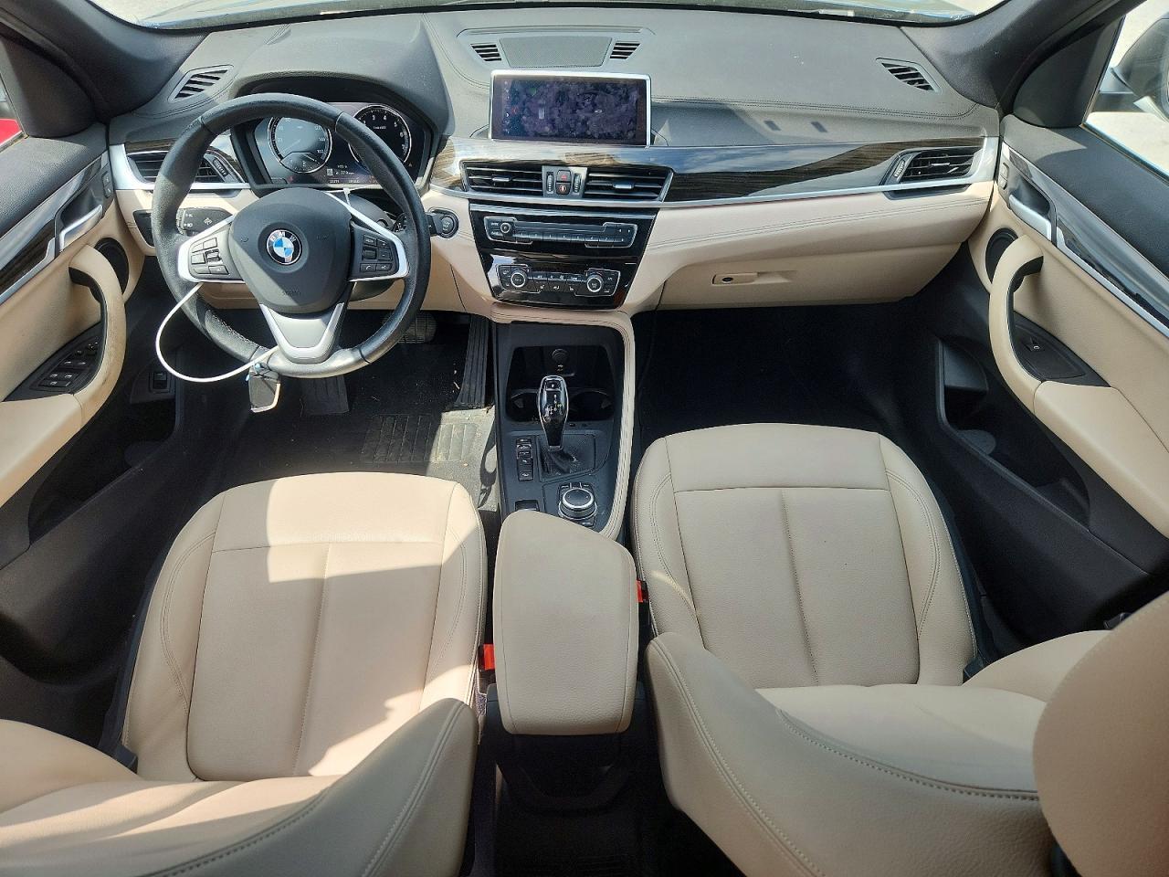 2021 BMW X1 xDrive28I - zdjęcie 8