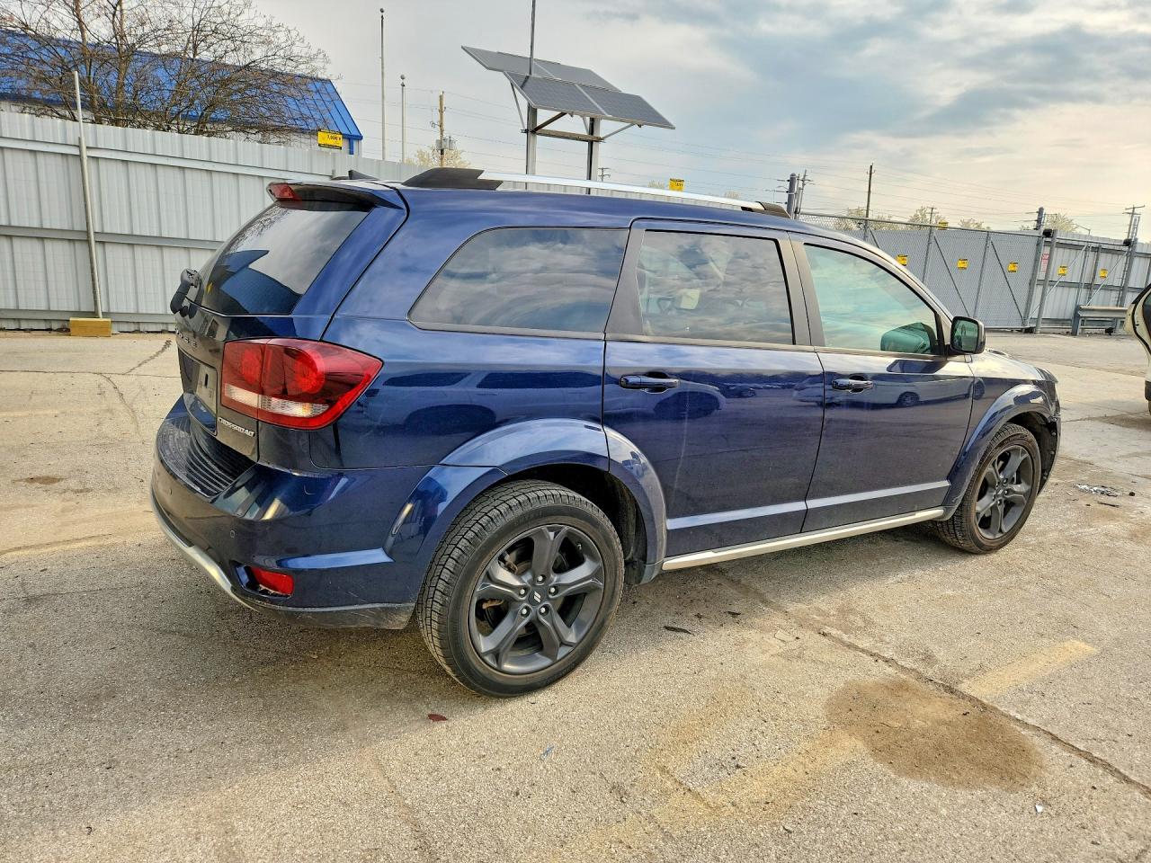 2020 Dodge Journey Crossroad - zdjęcie 3