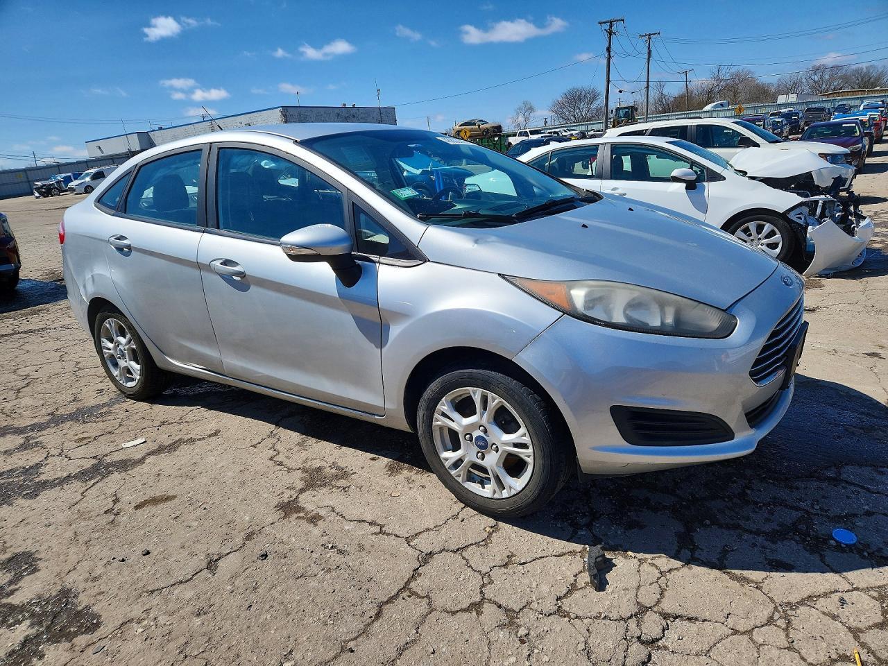 2015 Ford Fiesta Se - zdjęcie 4