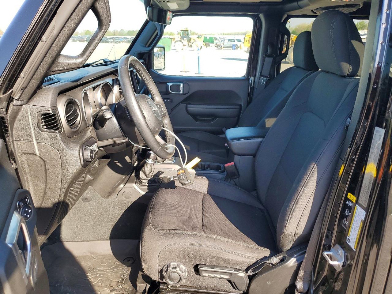 2022 Jeep Wrangler Unlimited Sport - zdjęcie 7