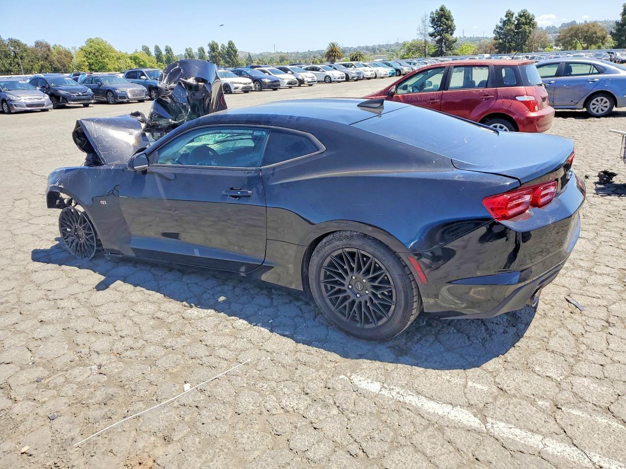 2020 Chevrolet Camaro Ls - zdjęcie 2