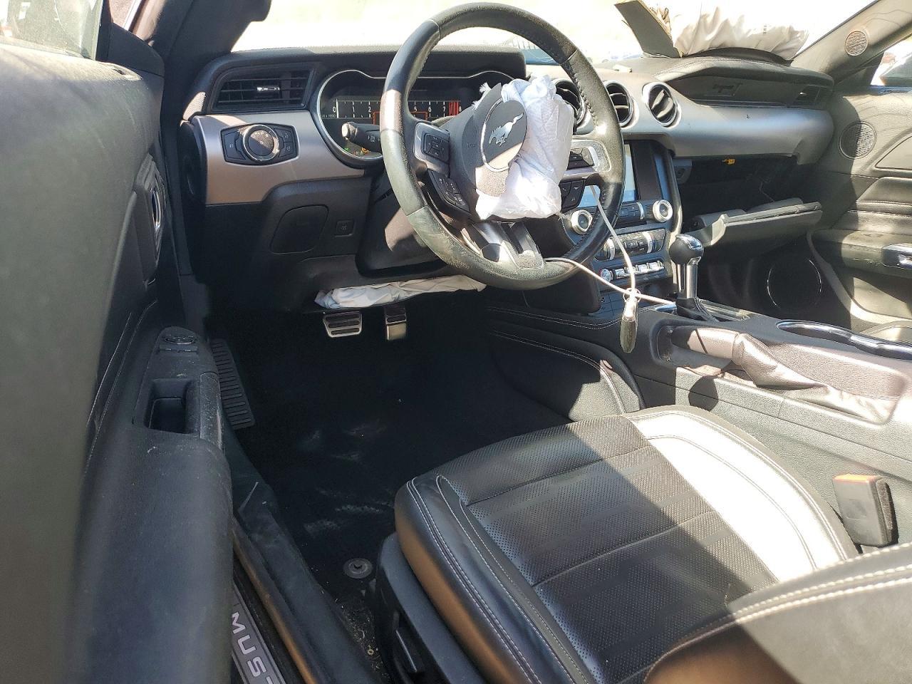 2023 Ford Mustang Gt - zdjęcie 8