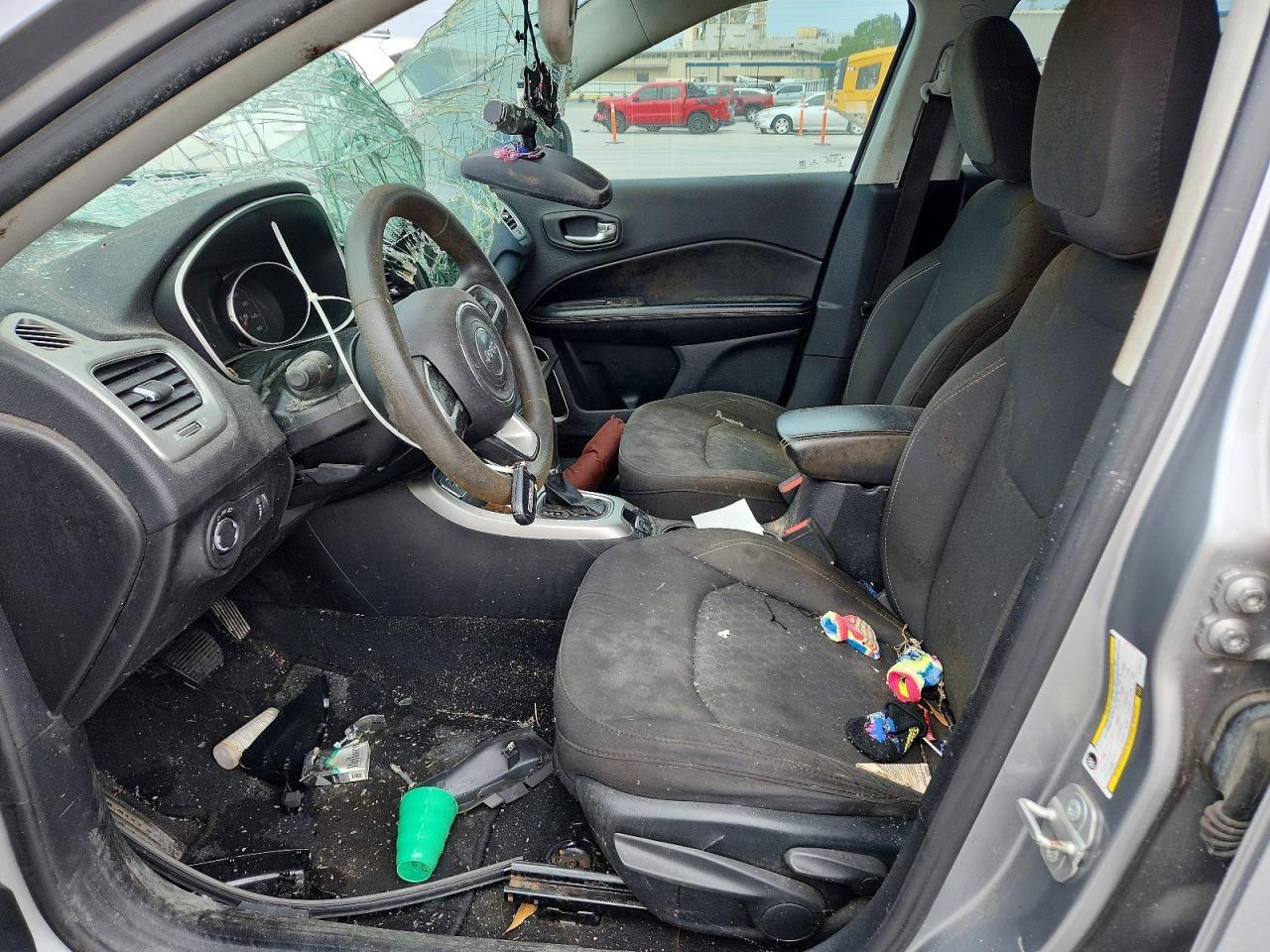 2020 Jeep Compass Sport - zdjęcie 7